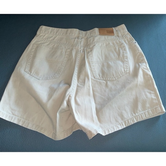 ๐SALE 4 for $10๐Tommy Hilfigers Shorts Size 10 - Picture 2 of 7